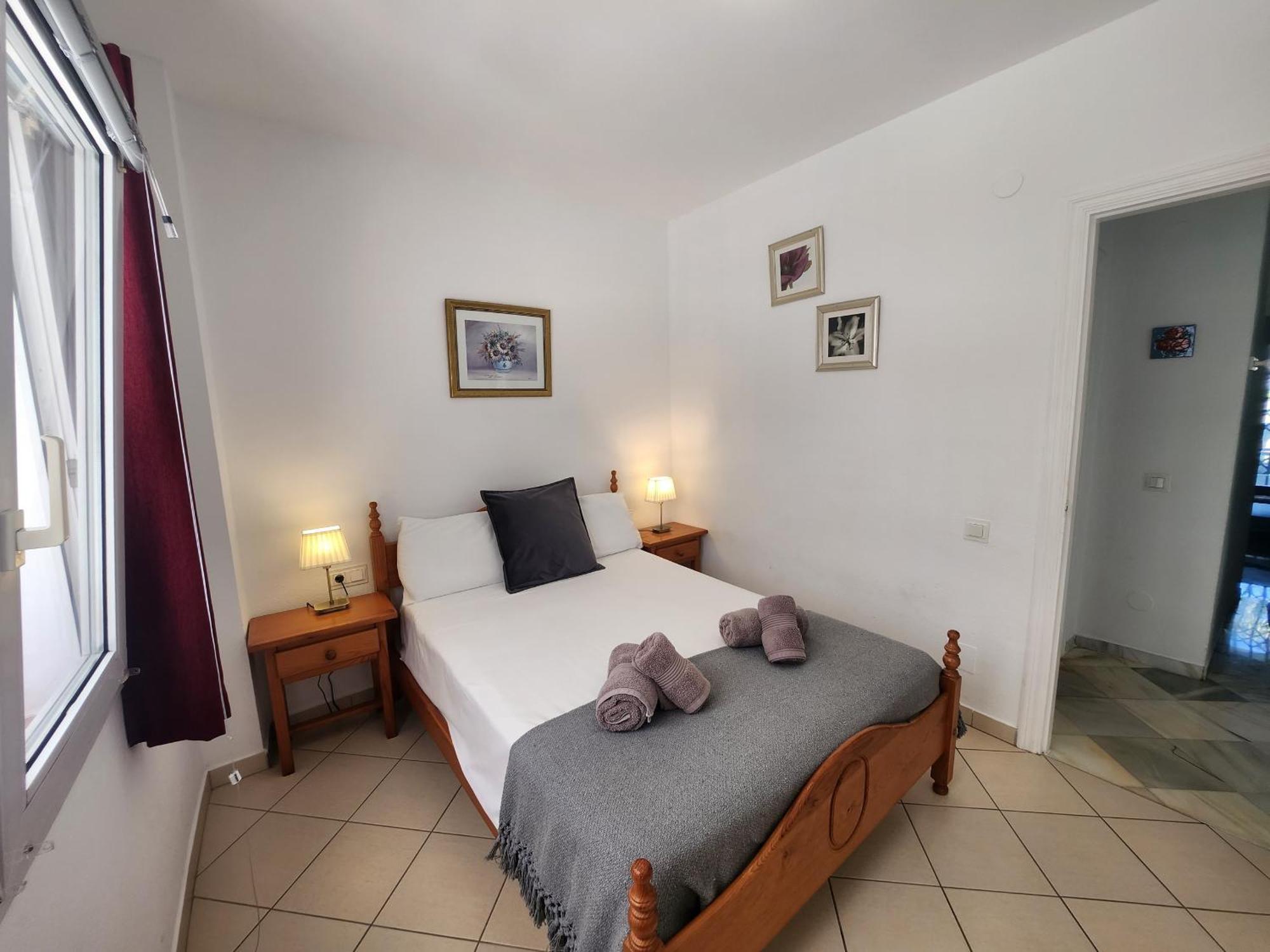 Stella Maris - Sleeps 4 Appartement Nerja Buitenkant foto