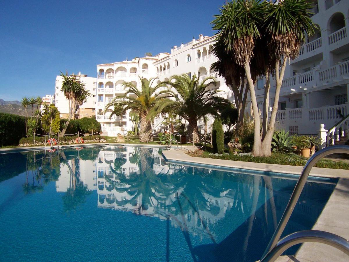 Stella Maris - Sleeps 4 Appartement Nerja Buitenkant foto