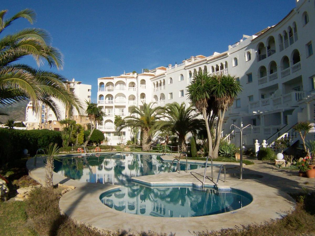 Stella Maris - Sleeps 4 Appartement Nerja Buitenkant foto
