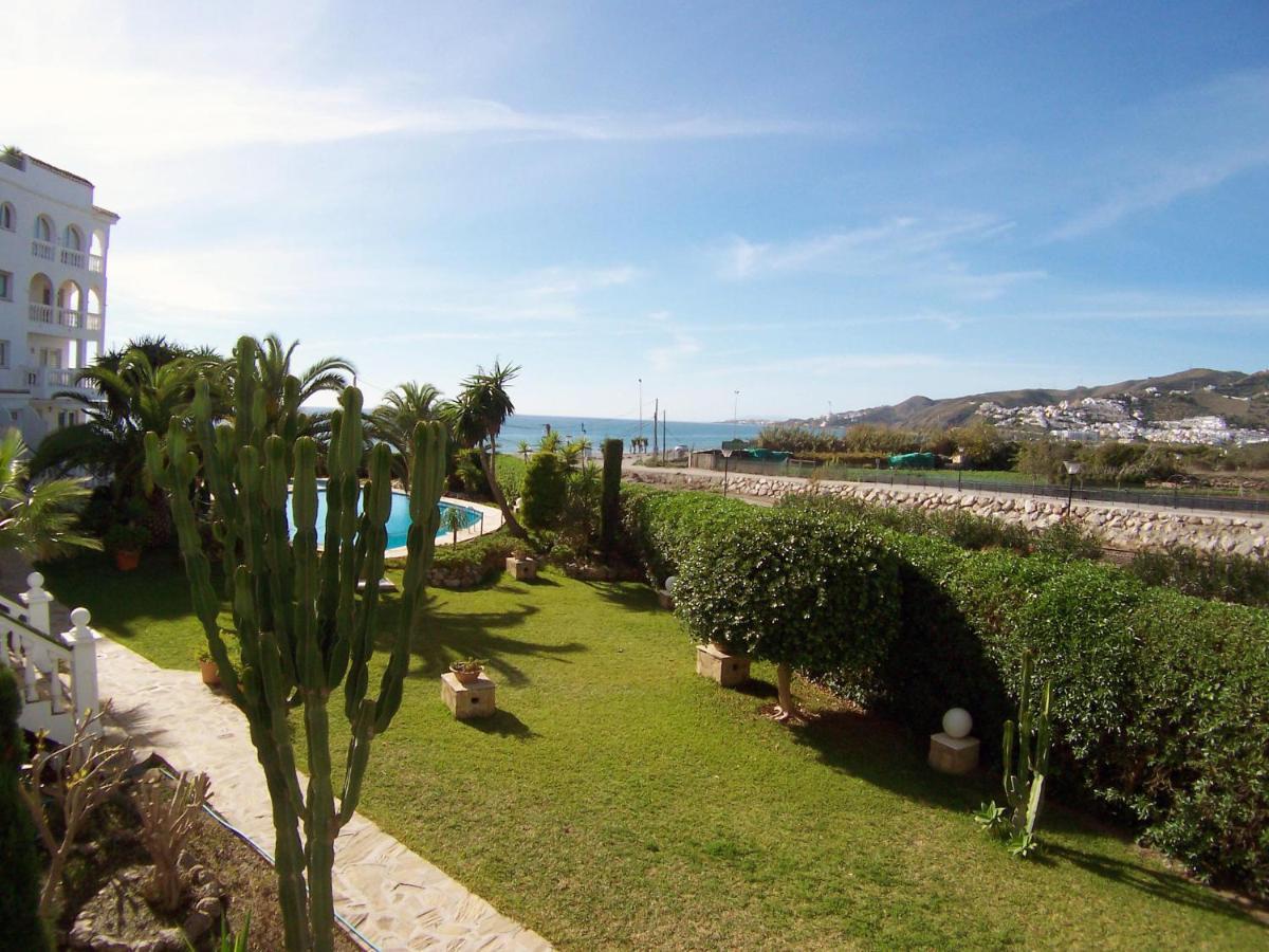 Stella Maris - Sleeps 4 Appartement Nerja Buitenkant foto