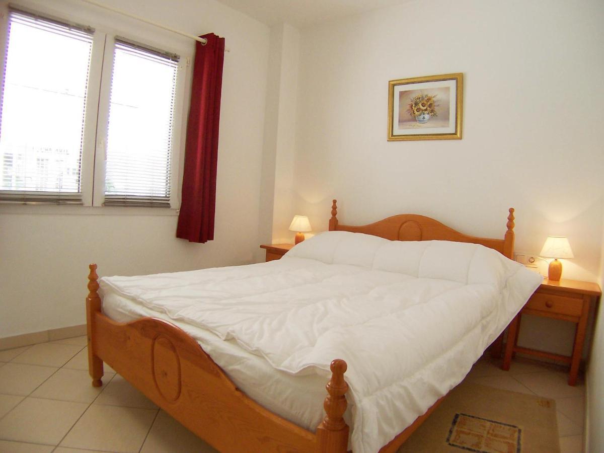 Stella Maris - Sleeps 4 Appartement Nerja Buitenkant foto