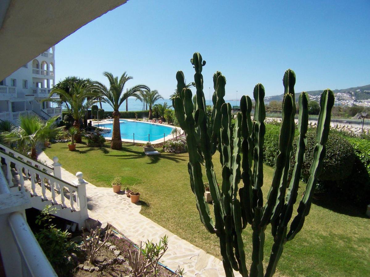 Stella Maris - Sleeps 4 Appartement Nerja Buitenkant foto